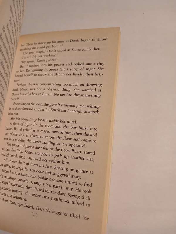 The Magicians' Guild by Trudi Canavan, Hardcover