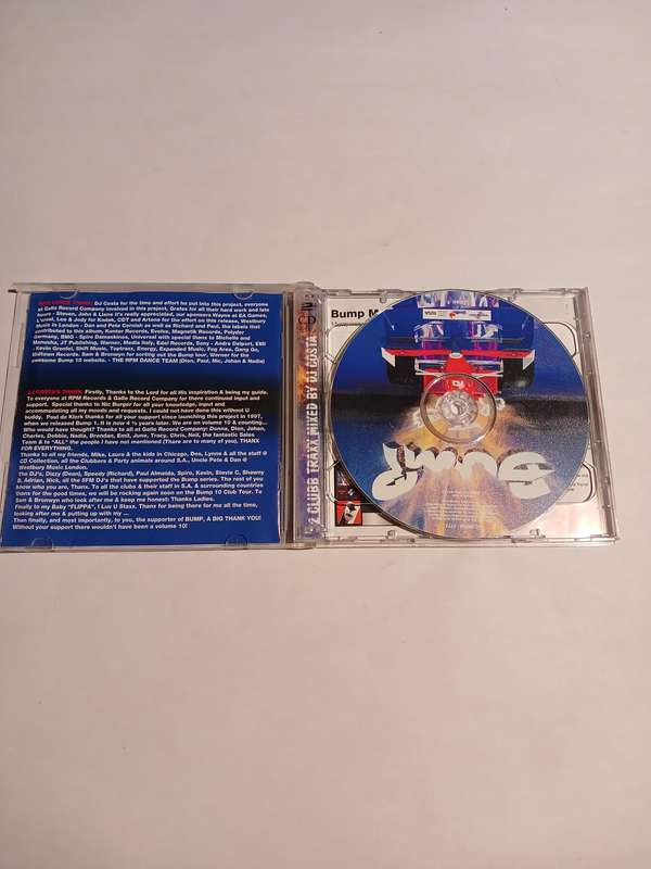 Bump 10, 2 x CD