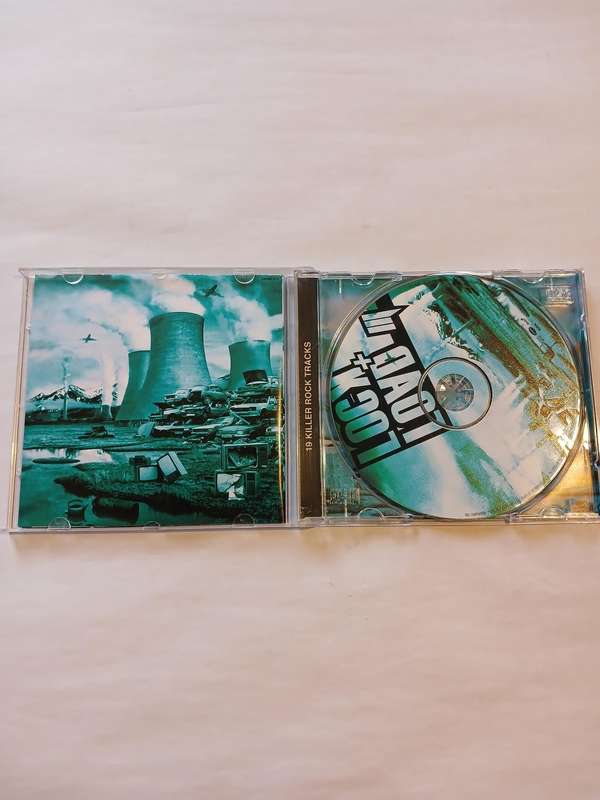 Lock & Load Volume III, 19 Killer Rock Tracks CD