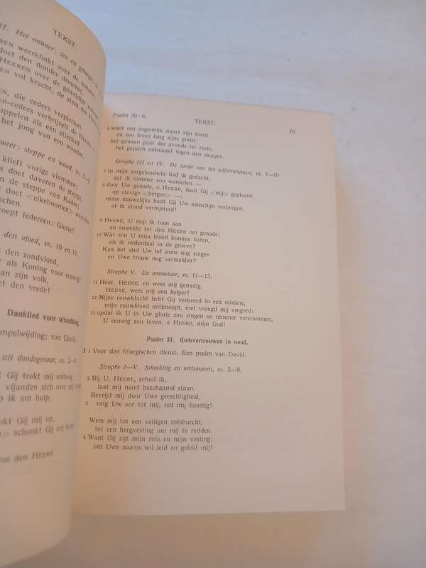 De Psalmen, Tekst en Uitleg by Dr. F.M. Th. De Liagre Bohl and Dr. B. Gemser, Hardcover