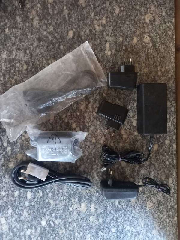 PC CABLE AND PLUG BUNDLE