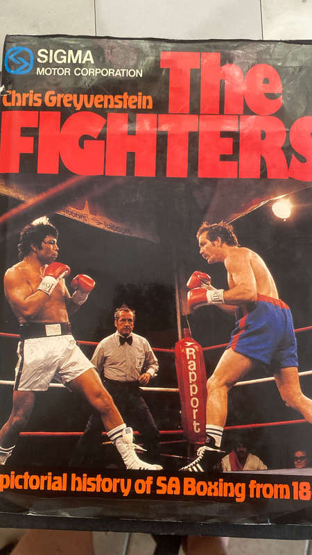 Sport book - The Fighters - Chris Greyvenstein