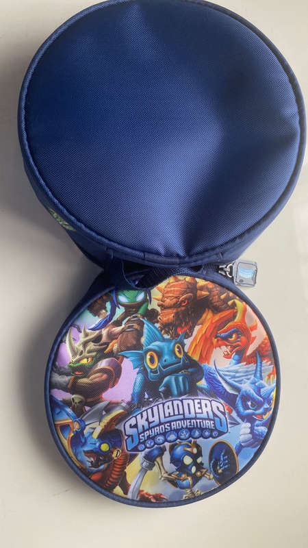 Skylanders Spyros Adventure Official Collectors Carrying Case