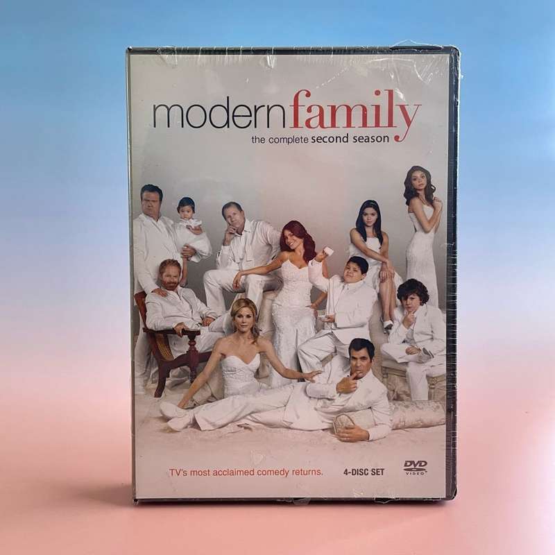 Modern Family Season 2 DVD set (Sealed)
