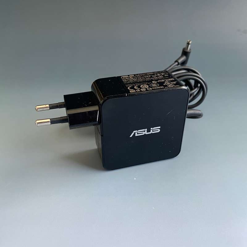 ASUS Laptop Charger