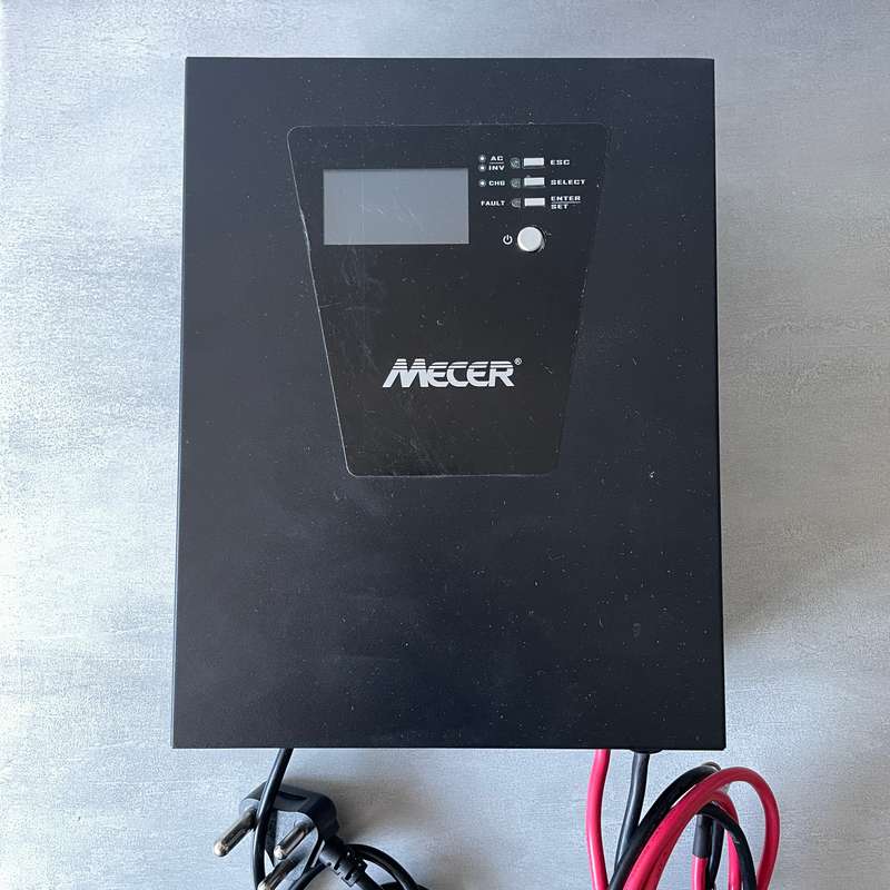 Mecer 1200VA Inverter (Faulty)
