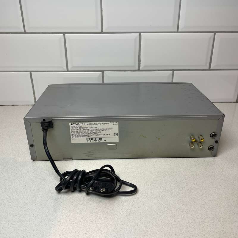 Sansui VCR/VHS Player (Not Working)