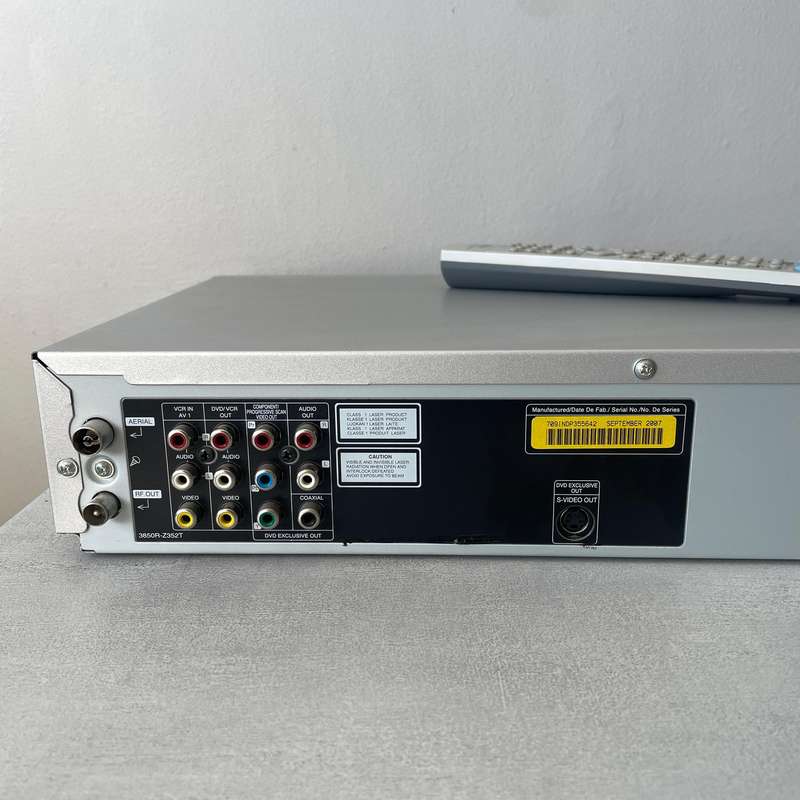 LG DVD + VHS Player with remote control