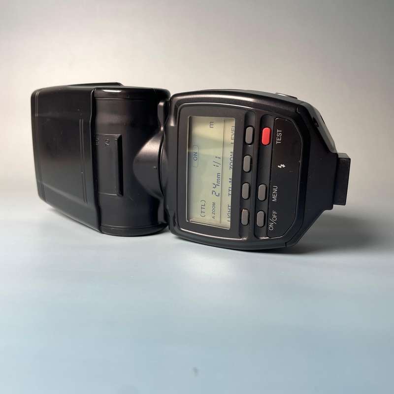 Minolta 5200i Flash Speedlite