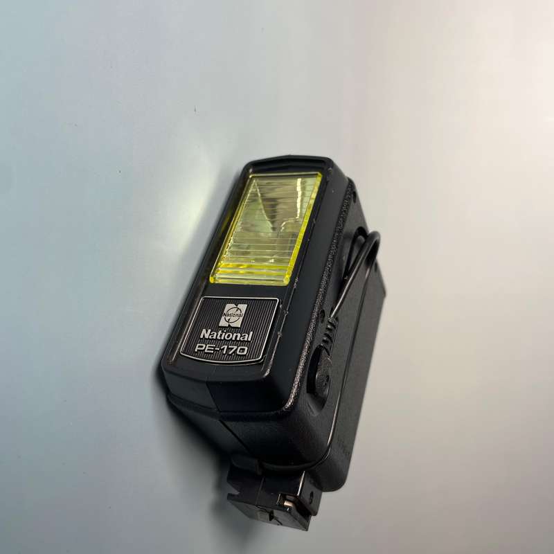 National PE 170 Vintage Flash