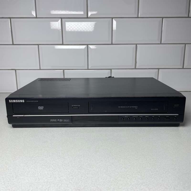 Samsung VHS DVD combo player