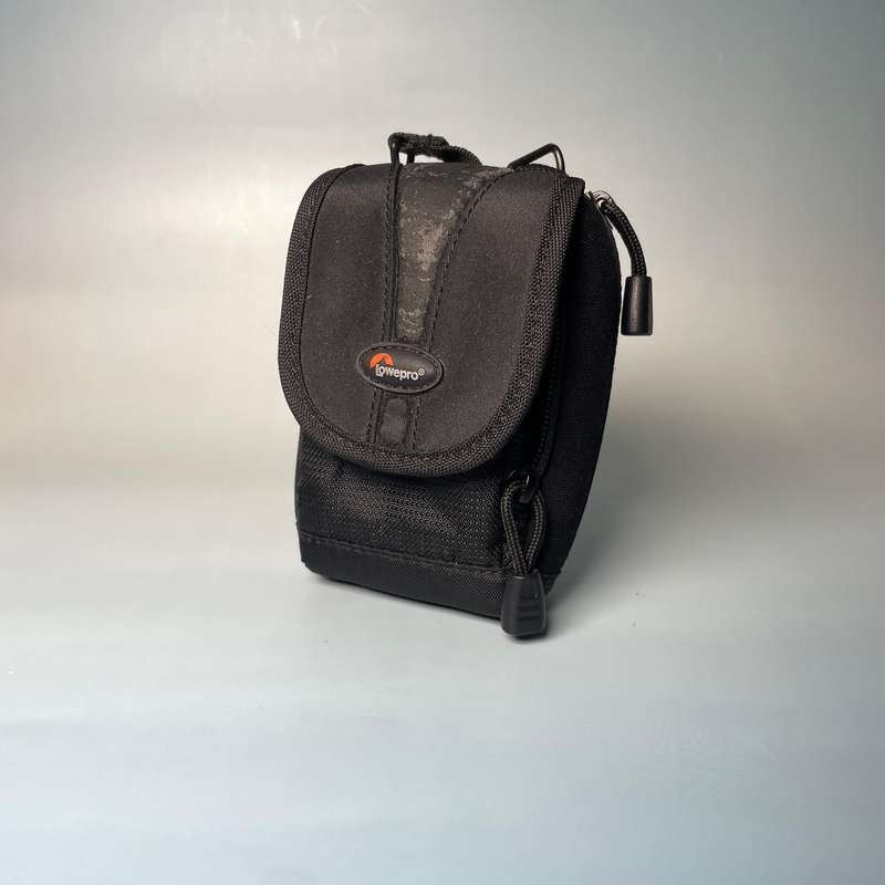 Lowepro Camera Pouch