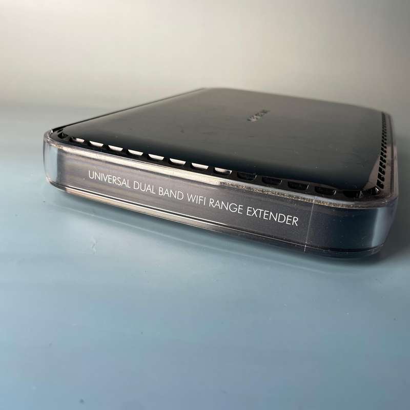 Netgear Universal Dual Band Wifi Range Extender