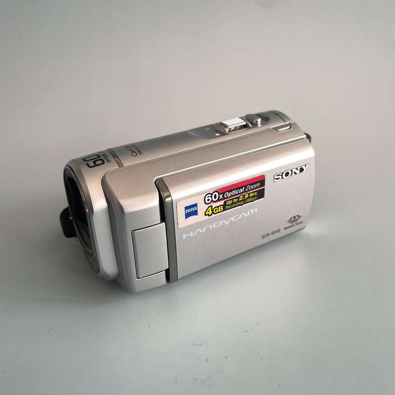 Sony Handycam DCR-SX40E