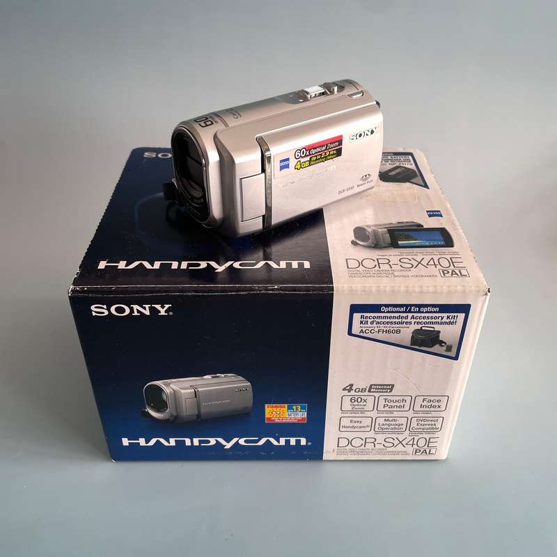 Sony Handycam DCR-SX40E