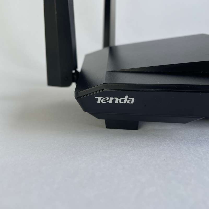 Tenda AC1200 dual band router