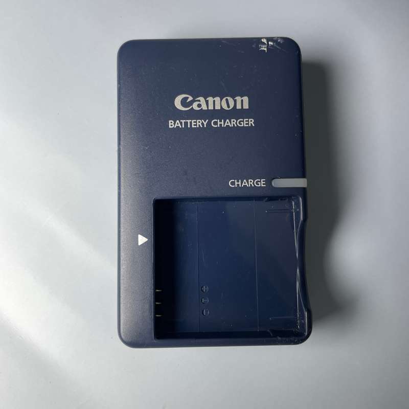 Canon Battery Charger CB-2LV G