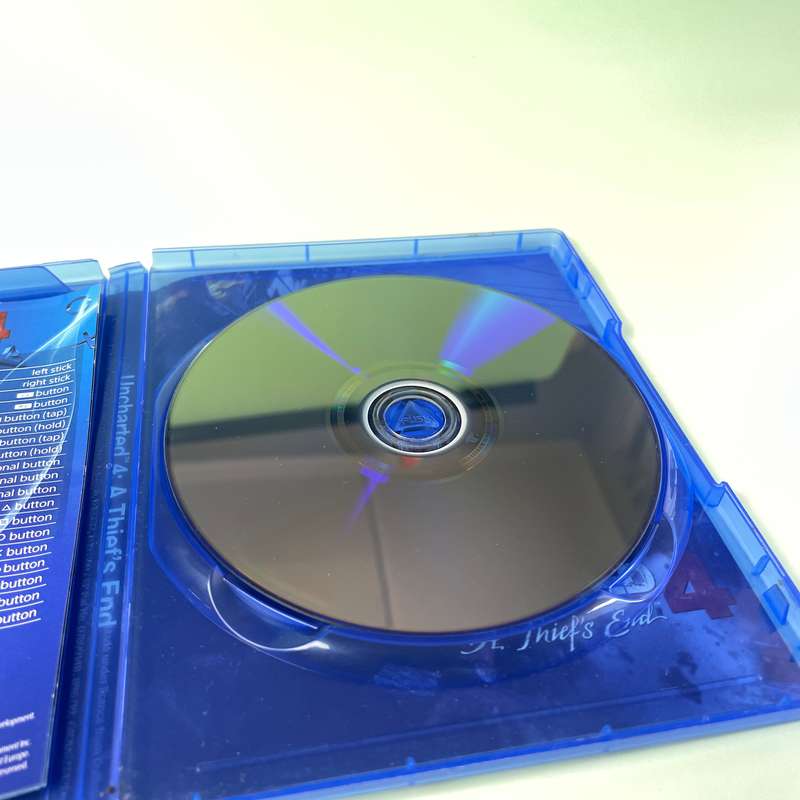 PS4 Unchartered 4 A Thiefs End (Playstation 4 Game)