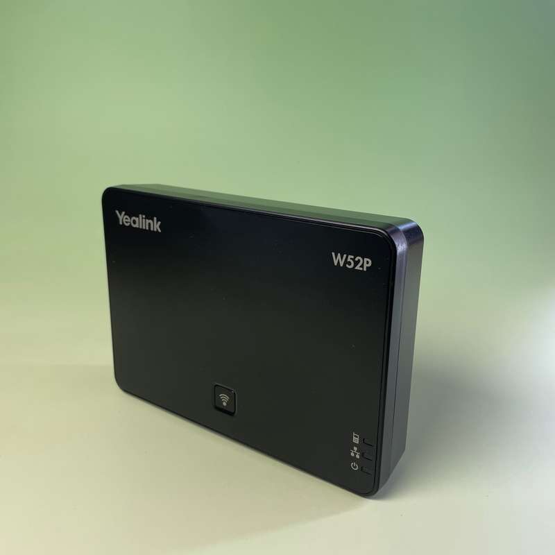 Yealink W52P IP Cordless phone and Base
