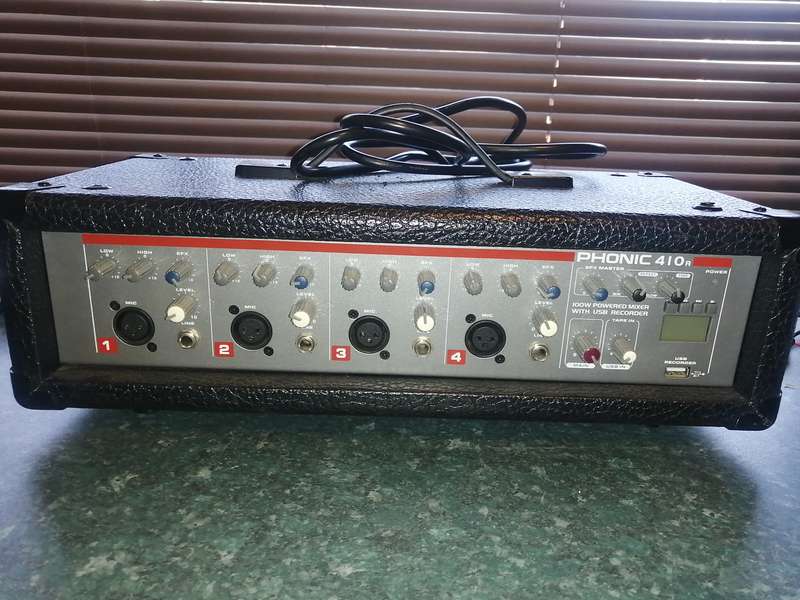 Phonic 410r Powered Mixer