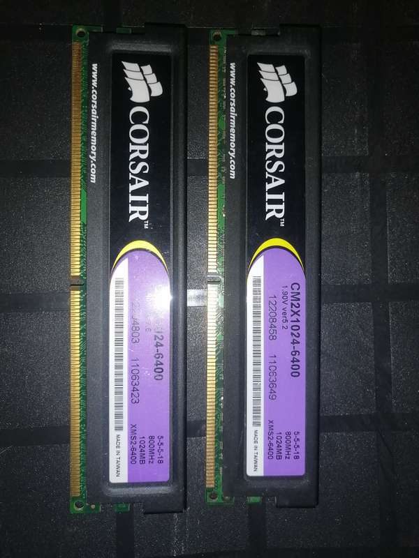 2 x 1GB Corsair XMS2 DDR2 Gaming Ram