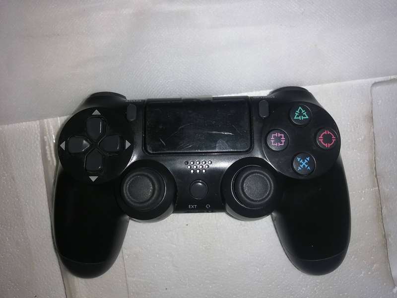 PlayStation 4 Doubleshock Wireless Controller