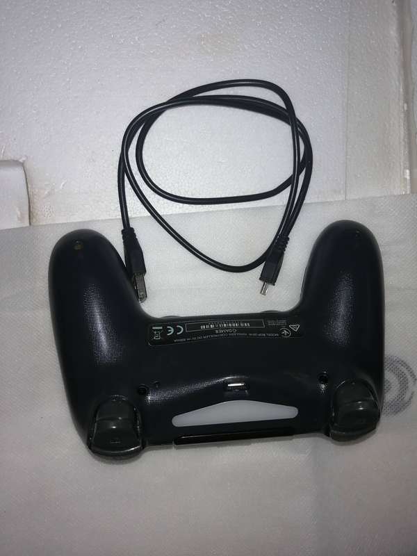 PlayStation 4 Doubleshock Wireless Controller