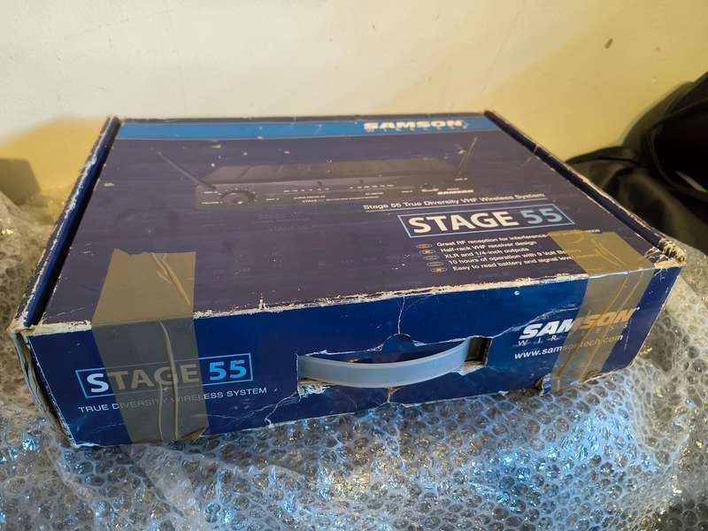 Samson Stage 55 - Wireless Handheld Microphone System