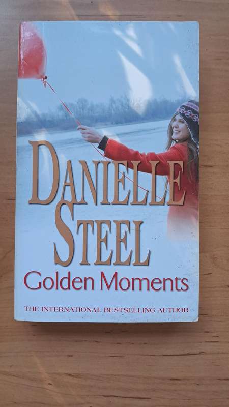 Golden Moments by Danielle Steel