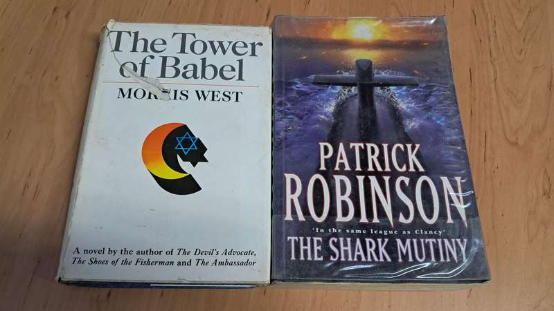 2-book Mystery/Thriller Bundle