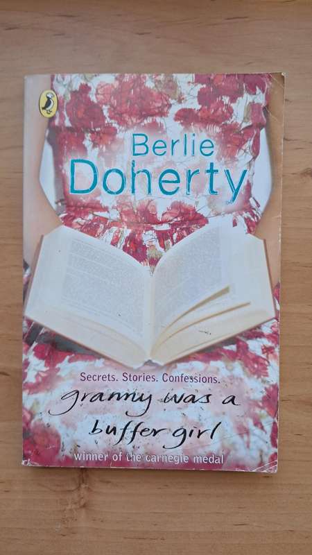 Granny Was a Buffer Girl by Berlie Doherty