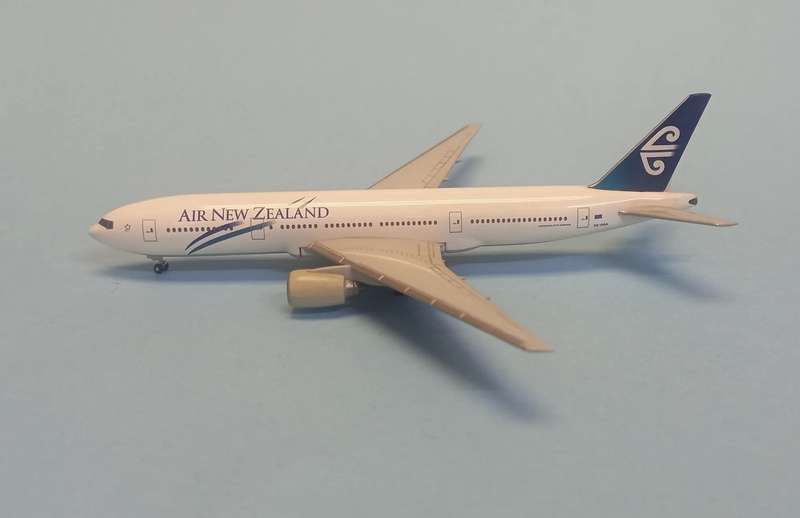 Boeing 777-200 Air New Zealand - 1/500 Scale (Sky 500)(0787NZ)(PW1010)