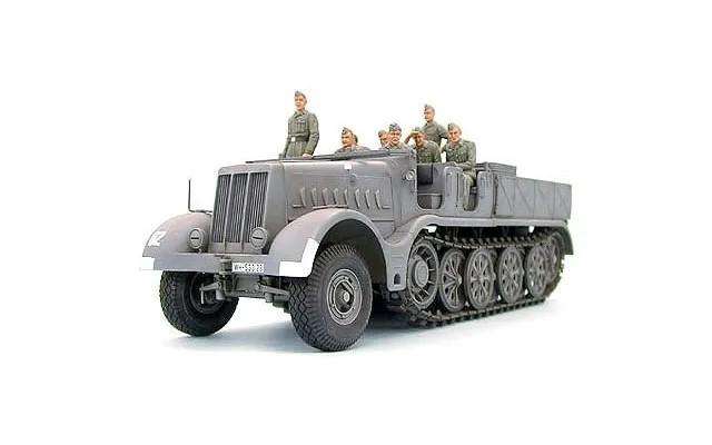Schwerer Zugkraftwagen 18t (Sd.Kfz.9)"FAMO"