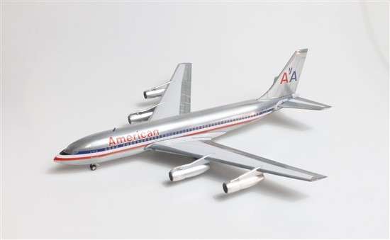 Boeing 720B American Airlines - 1/200 Scale (ACN752BA)(TAS012146)(AeroClassics)