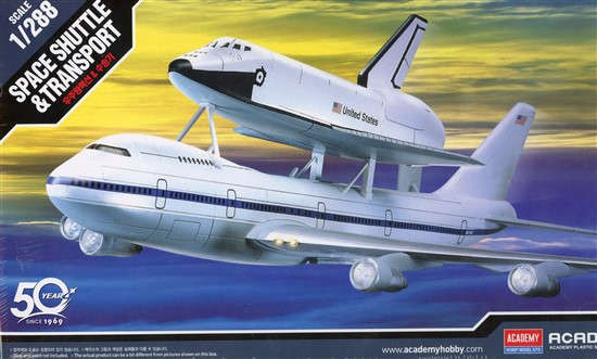 Space Shuttle & Transporter - 1/288 Scale (Academy 12708)