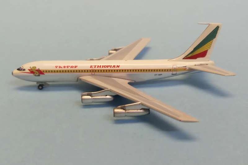 Boeing 720B Ethiopian Airlines - 1/400 Scale (AeroClassics)(ACETABP)(TAS4488)