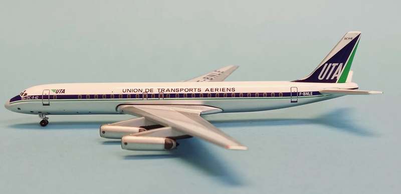 Douglas DC-8-62 UTA - 1/400 Scale (AeroClassics)(ACFBNLE)(TAS4467)