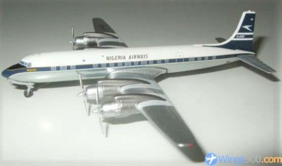 Douglas DC-7C Nigeria Airways - 1/400 Scale (Aeroclassics)(ACGAOIC)