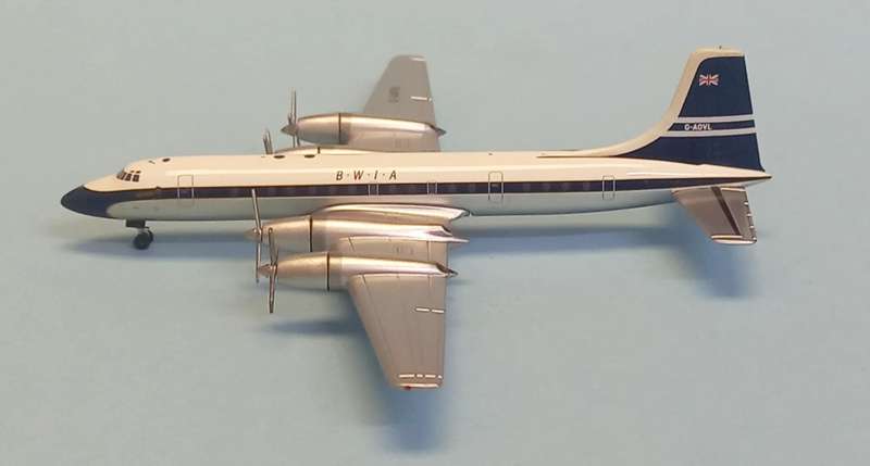 Bristol Britannia 300 BWIA - 1/400 Scale (AeroClassics)(ACGAOVL)(TAS4477)