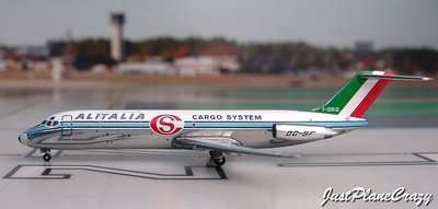 Douglas DC-9-32 Alitalia Cargo - 1/400 Scale (Aeroclassics)(ACIDIKG)(TAS001507)