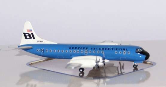 Lockheed L-188 Electra Braniff - 1/400 Scale (Aeroclassics)(ACN97904C)