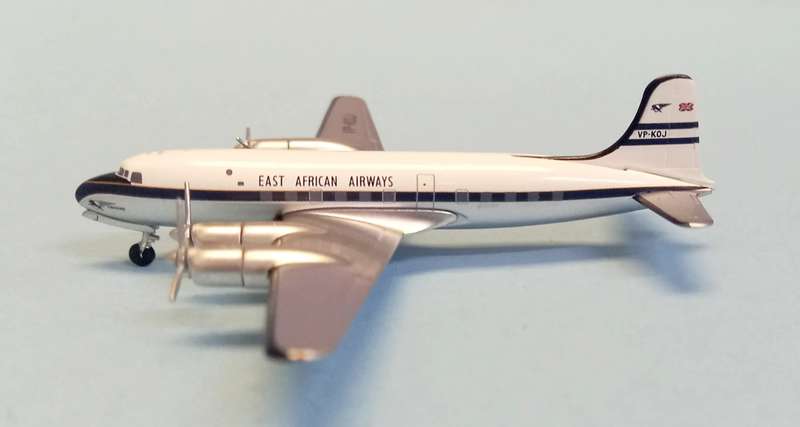 Canadair C-4 Argonaut East African Airways - 1/400 Scale (AeroClassics)(ACVPKOJ)(TAS4517)
