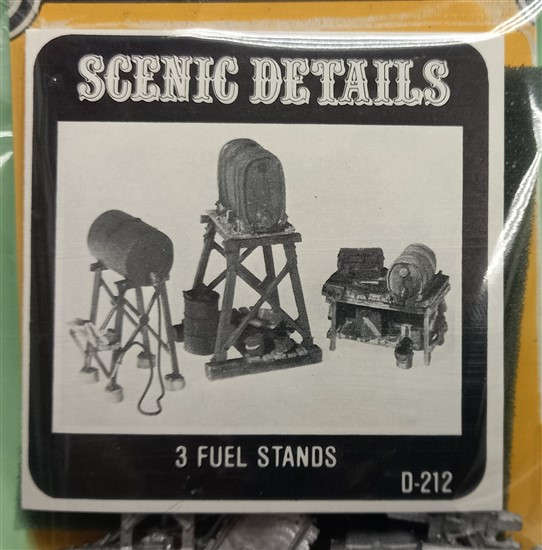 3 Fuel Stands - 1/87 Scale