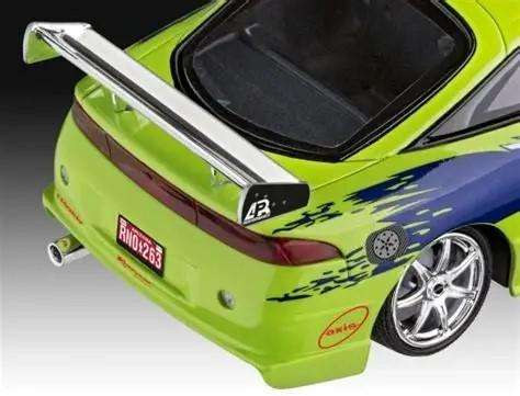 FAST & FURIOUS BRIAN'S 1995 MITSUBISHI ECLIPSE 1/25 Scale REVELL 07691