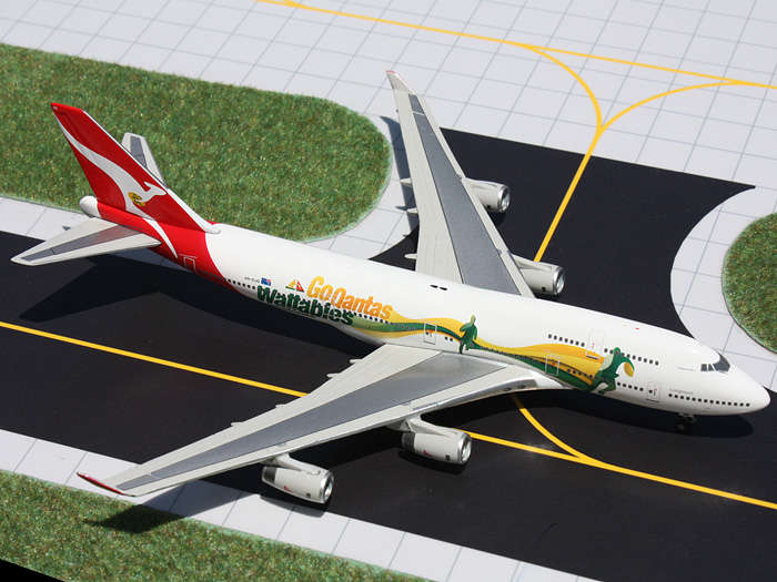 Boeing 747-400 Qantas - 1/400 Scale (Gemini Jets GJQFA1182)