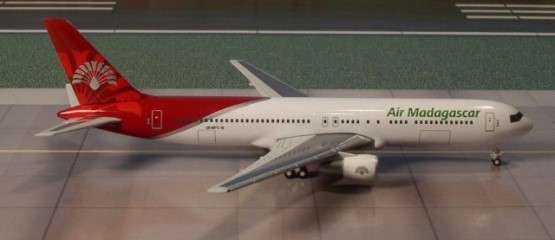 Boeing 767-300 Air Madagascar - 1/500 Scale (Herpa)(HW506083)(TAS005137)