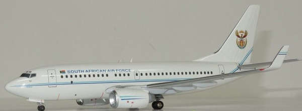 Boeing 737-700BBJ South African Air Force - 1/200 Scale (Inflight 200 IF737001)