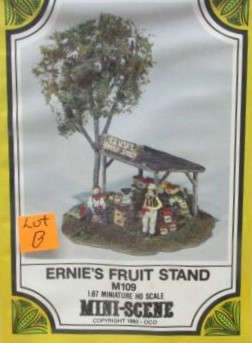 Ernie's Fruit Stand - 1/87 Scale