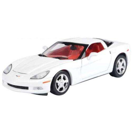 Corvette C6 White 2005  - 1/24  (Motormax MOT73270)