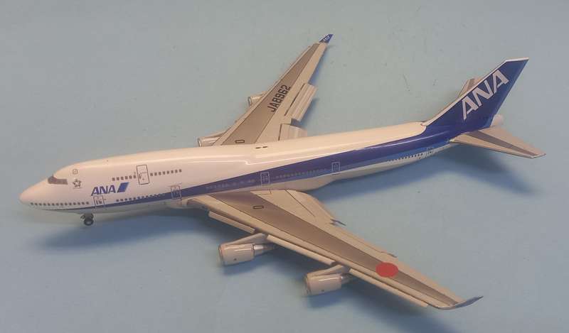 Boeing 747-481 ANA All Nippon - 1/400 Scale (Hogan NH40060)